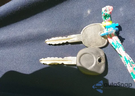 2003 Saturn Ion 1 из США, поврежденный, VIN 1G8AG52F93Z198716